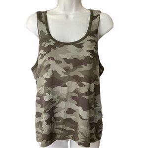 Lucky Brand camo tank. L